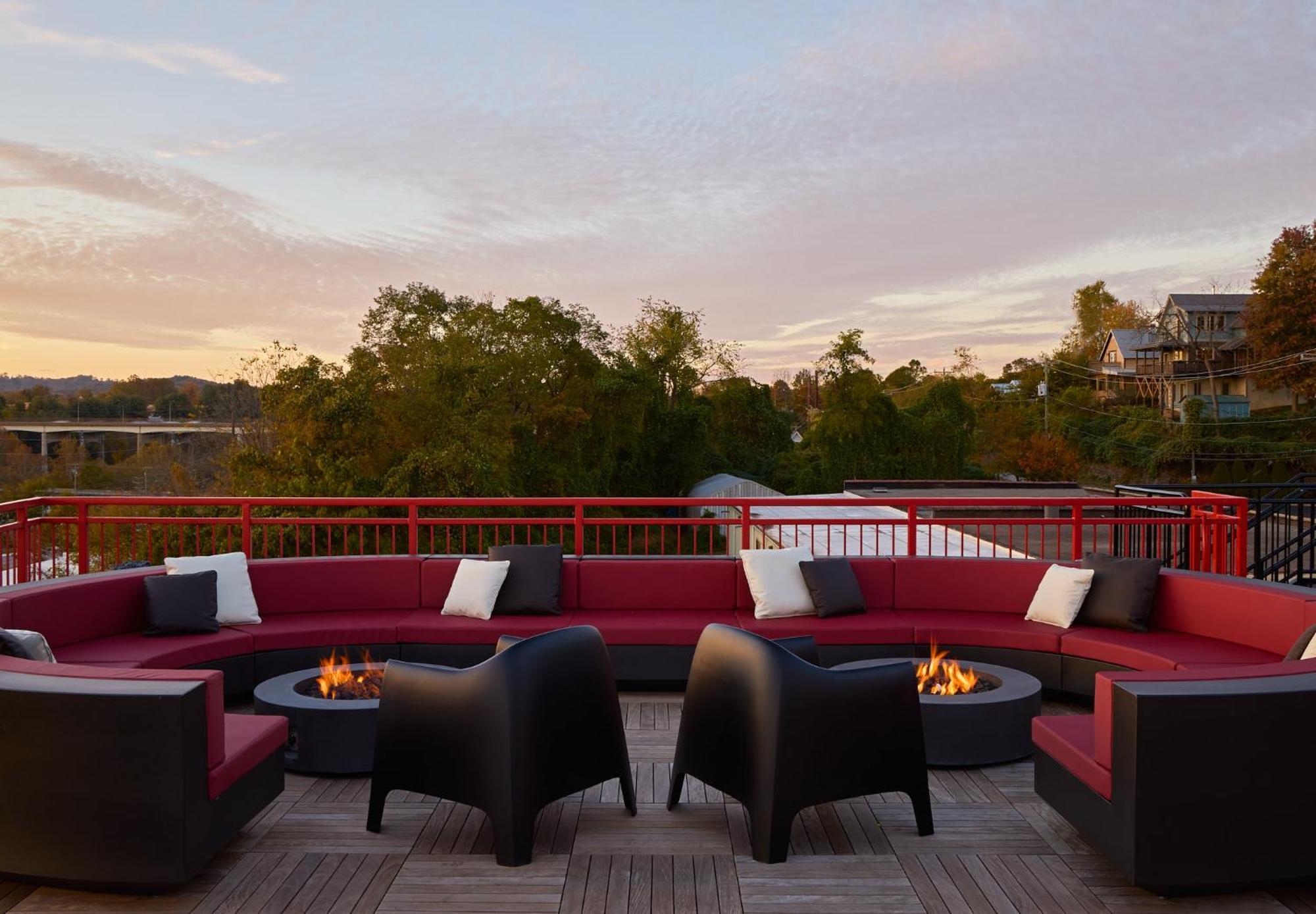 The Radical Asheville, Tapestry Collection By Hilton Экстерьер фото